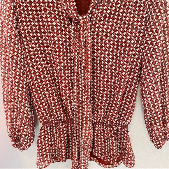Studio M Lined Front Tie Peasant Blouse NWT - Picture 6 of 7